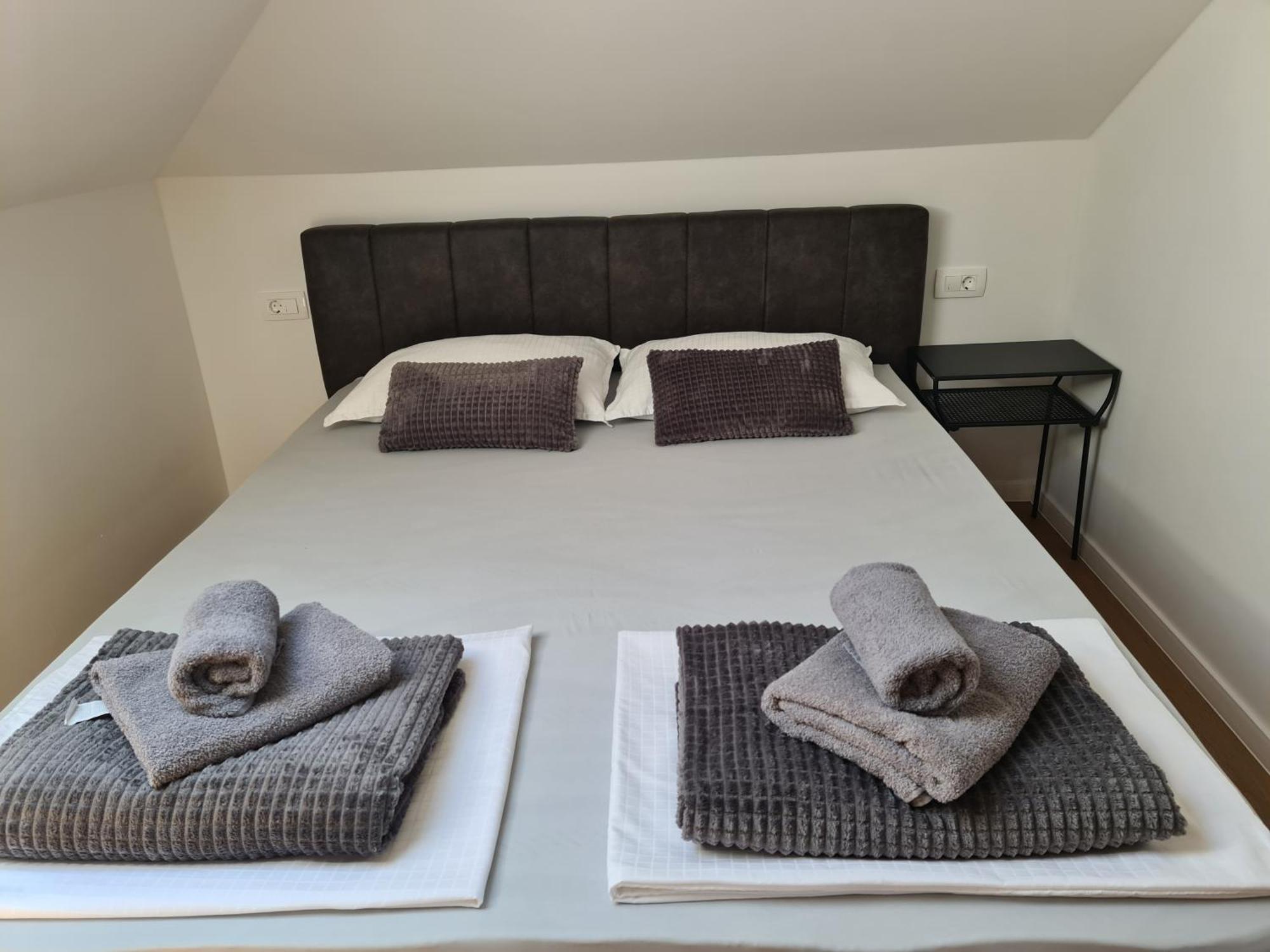 Apartamento Dora Livno Exterior foto